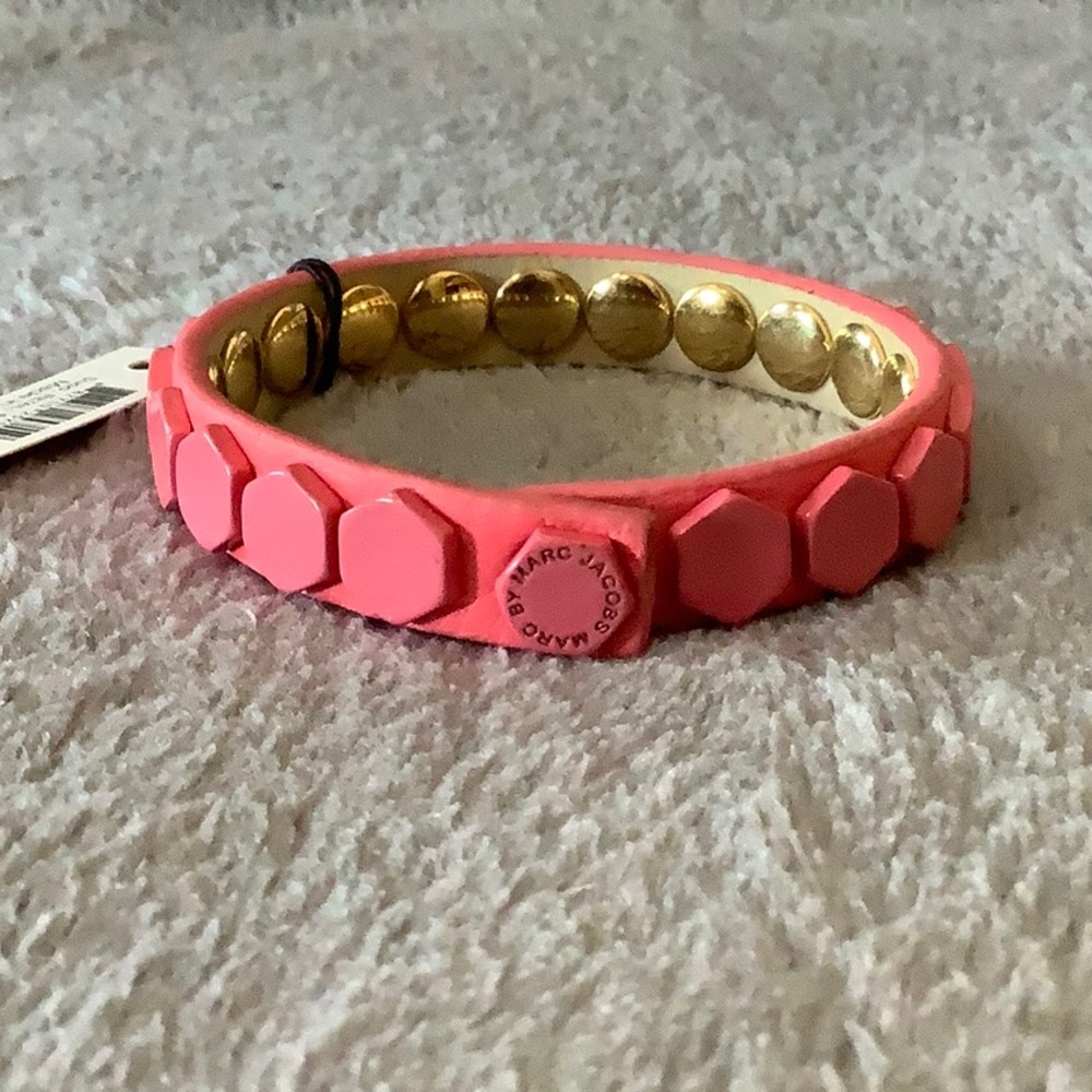 NWT Marc by Marc Jacobs bright coral bracelet - Picture 7 of 9